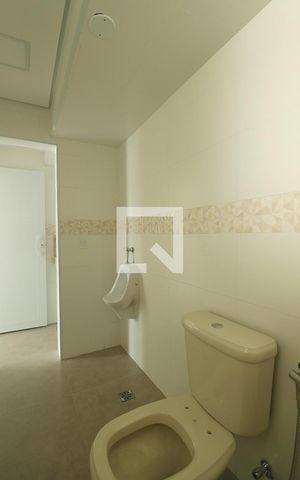 Apartamento à venda com 144m², 3 quartos e 3 vagasBanheiro Social 2