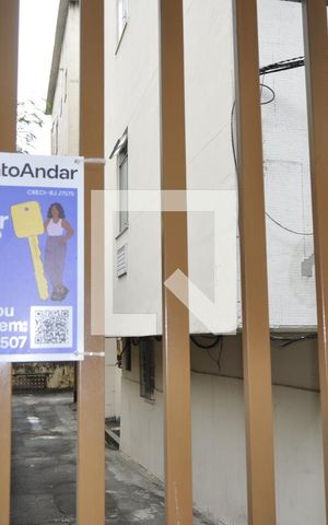 Apartamento à venda com 70m², 2 quartos e sem vagaPlaquinha