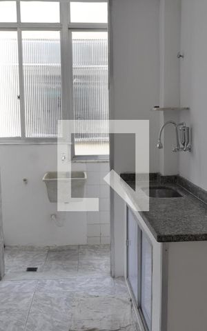 Apartamento à venda com 70m², 2 quartos e sem vagaCozinha