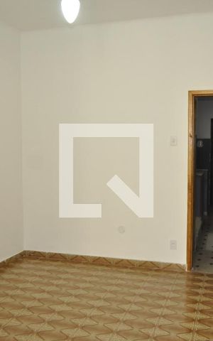 Apartamento à venda com 70m², 2 quartos e sem vagaSala 