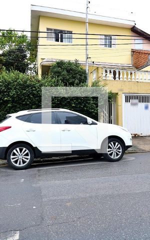 Casa para alugar com 248m², 5 quartos e 4 vagasFachada