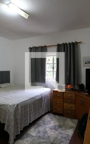 Casa para alugar com 248m², 5 quartos e 4 vagasSuíte 2