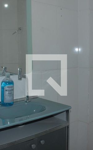 Apartamento para alugar com 40m², 2 quartos e sem vagaBanheiro 