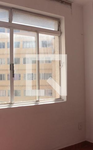 Apartamento para alugar com 40m², 2 quartos e sem vagaSala