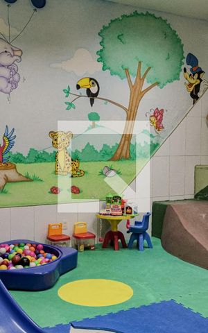Apartamento à venda com 95m², 3 quartos e 1 vaga Apartamento à venda com 95m², 3 quartos e 1 vagaÁrea comum - Playground