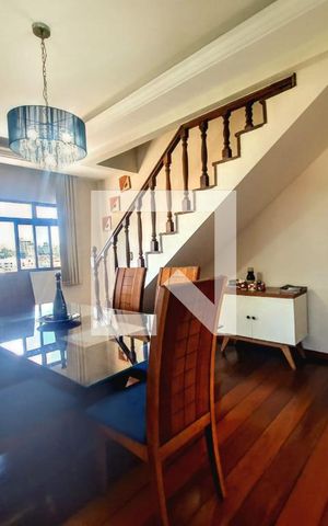 Apartamento à venda com 156m², 4 quartos e 2 vagas Apartamento à venda com 156m², 4 quartos e 2 vagasSala