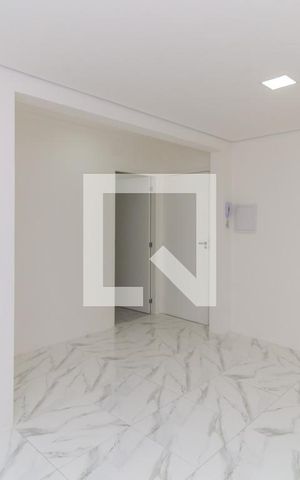 Apartamento para alugar com 42m², 2 quartos e sem vaga Apartamento para alugar com 42m², 2 quartos e sem vagaSala