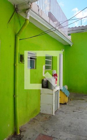 Casa à venda com 580m², 2 quartos e 6 vagasCasa Anexa 3