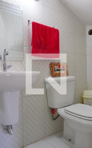 Casa à venda com 580m², 2 quartos e 6 vagasLavabo