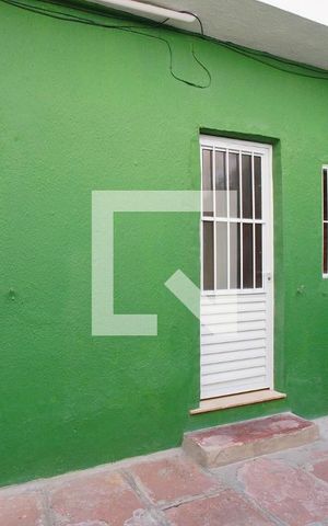 Casa à venda com 580m², 2 quartos e 6 vagasCasa Anexa 1