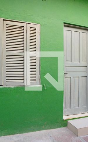 Casa à venda com 580m², 2 quartos e 6 vagasCasa Anexa 2