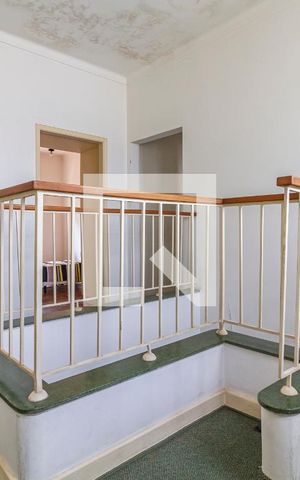Casa à venda com 568m², 4 quartos e 4 vagasCorredor