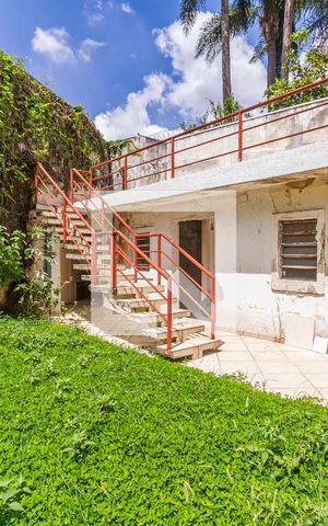 Casa à venda com 568m², 4 quartos e 4 vagasQuintal