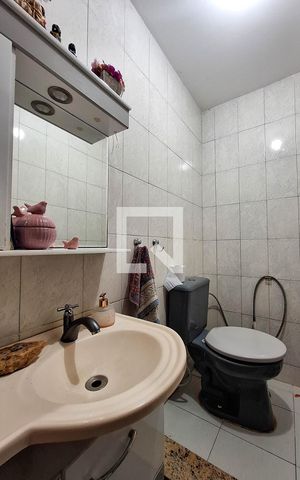 Casa de condomínio à venda com 207m², 5 quartos e 2 vagas Casa de condomínio à venda com 207m², 5 quartos e 2 vagasLavabo