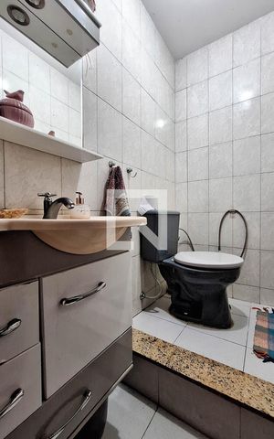 Casa de condomínio à venda com 207m², 5 quartos e 2 vagas Casa de condomínio à venda com 207m², 5 quartos e 2 vagasLavabo