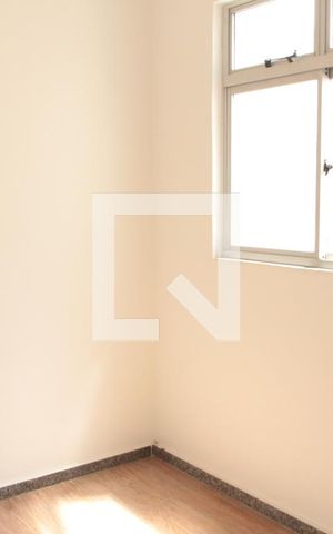 Apartamento para alugar com 55m², 2 quartos e 1 vagaQuarto 2 