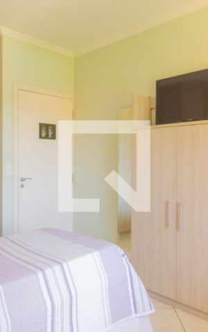 Casa à venda com 440m², 4 quartos e 6 vagas Casa à venda com 440m², 4 quartos e 6 vagasQuarto 1