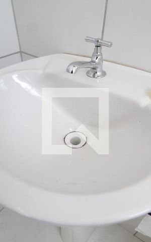 Apartamento para alugar com 45m², 2 quartos e 1 vagaBanheiro Social