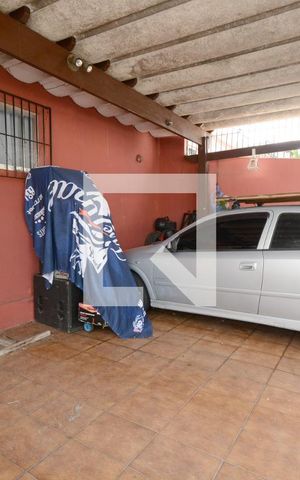Casa à venda com 300m², 3 quartos e 4 vagasGaragem