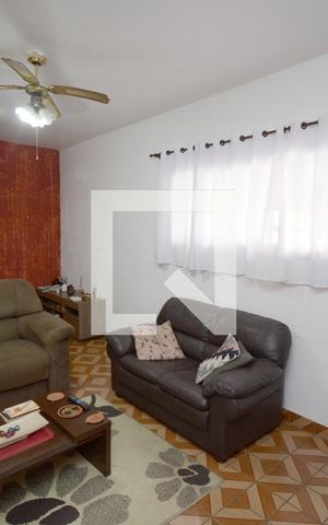 Casa à venda com 300m², 3 quartos e 4 vagasSala