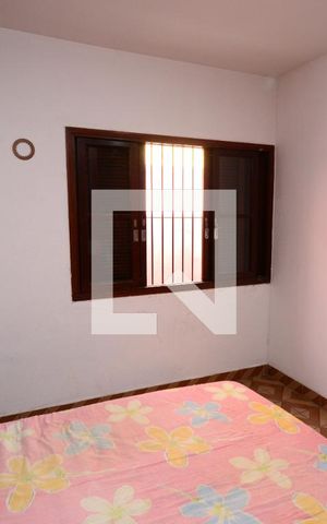 Casa à venda com 300m², 3 quartos e 4 vagasSuíte