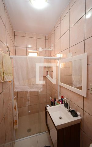 Casa à venda com 300m², 3 quartos e 4 vagasBanheiro da Suíte