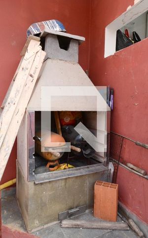 Casa à venda com 300m², 3 quartos e 4 vagasQuintal