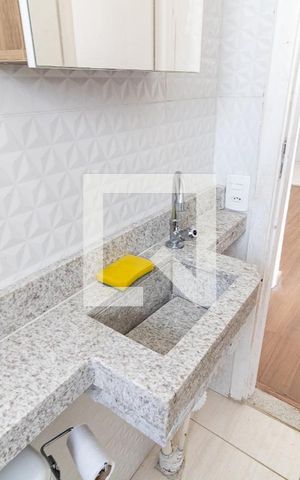 Apartamento à venda com 40m², 2 quartos e sem vaga Apartamento à venda com 40m², 2 quartos e sem vagaBanheiro