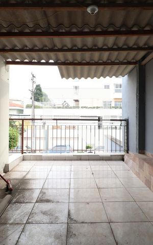 Casa à venda com 250m², 3 quartos e 1 vagaSacada