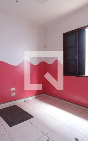 Casa à venda com 250m², 3 quartos e 1 vagaQuarto 2