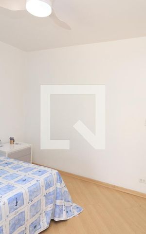 Casa à venda com 240m², 3 quartos e 2 vagasQuarto Suíte