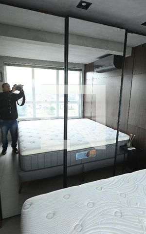 Apartamento para alugar com 110m², 1 quarto e 2 vagas Apartamento para alugar com 110m², 1 quarto e 2 vagasStudio