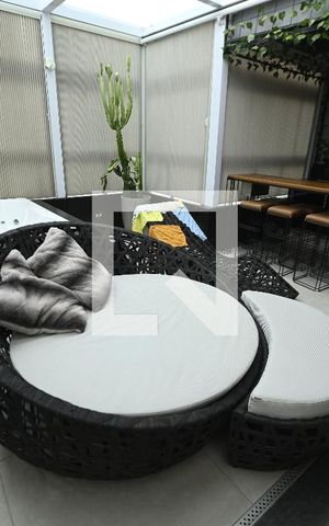 Apartamento para alugar com 110m², 1 quarto e 2 vagas Apartamento para alugar com 110m², 1 quarto e 2 vagasStudio
