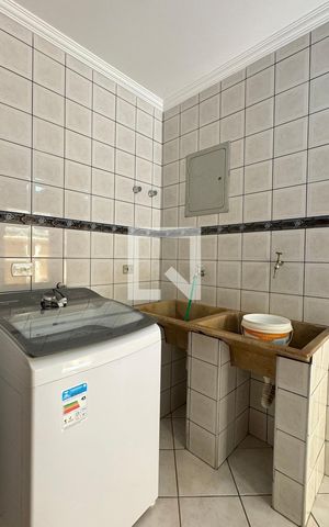 Casa de condomínio à venda com 465m², 4 quartos e 6 vagasÁrea de Serviço