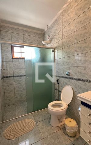 Casa de condomínio à venda com 465m², 4 quartos e 6 vagasBanheiro da Suíte 3