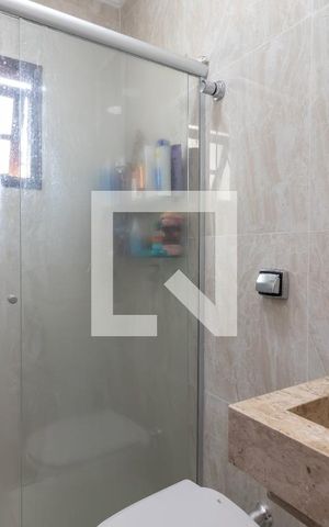 Casa à venda com 89m², 2 quartos e 2 vagasBanheiro 1
