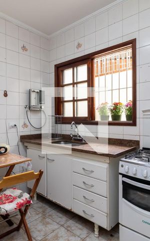 Casa à venda com 89m², 2 quartos e 2 vagasCozinha