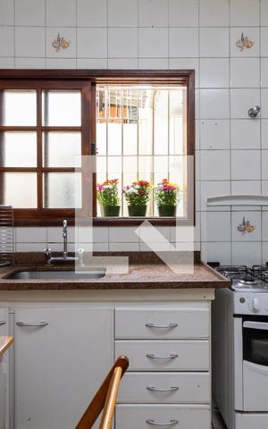 Casa à venda com 89m², 2 quartos e 2 vagasCozinha