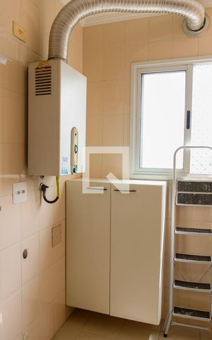 Apartamento para alugar com 81m², 2 quartos e 2 vagas Apartamento para alugar com 81m², 2 quartos e 2 vagasLavabo
