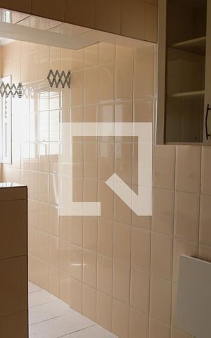 Apartamento para alugar com 81m², 2 quartos e 2 vagas Apartamento para alugar com 81m², 2 quartos e 2 vagasCozinha