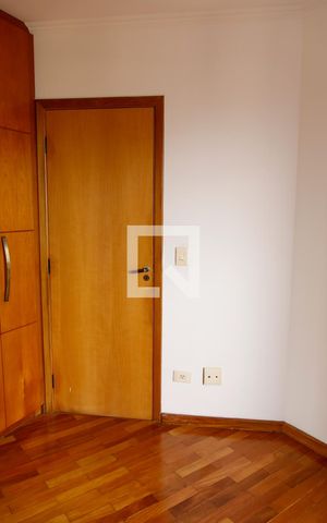 Apartamento para alugar com 81m², 2 quartos e 2 vagas Apartamento para alugar com 81m², 2 quartos e 2 vagasQuarto 2 - Suíte