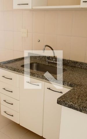 Apartamento para alugar com 81m², 2 quartos e 2 vagas Apartamento para alugar com 81m², 2 quartos e 2 vagasCozinha