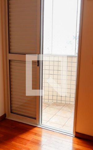 Apartamento para alugar com 81m², 2 quartos e 2 vagas Apartamento para alugar com 81m², 2 quartos e 2 vagasQuarto 2 - Suíte