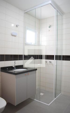 Casa de condomínio para alugar com 125m², 3 quartos e 1 vagaBanheiro suíte
