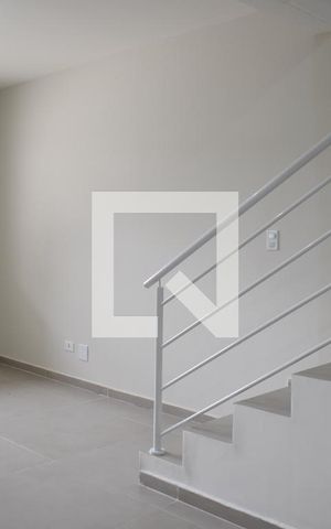 Casa de condomínio para alugar com 125m², 3 quartos e 1 vagaSala