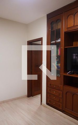 Casa à venda com 288m², 6 quartos e 3 vagas Casa à venda com 288m², 6 quartos e 3 vagasSala 3
