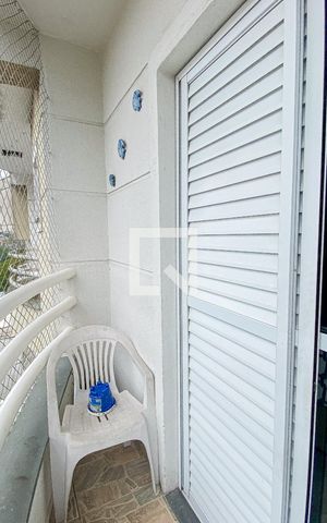 Apartamento à venda com 118m², 2 quartos e 1 vaga Apartamento à venda com 118m², 2 quartos e 1 vagaVaranda Suite