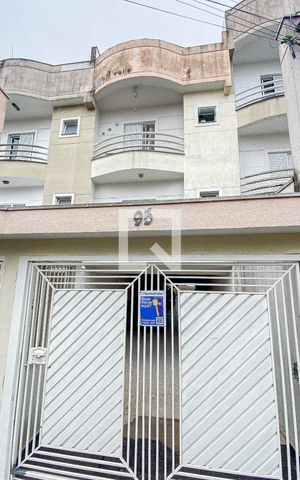 Apartamento à venda com 118m², 2 quartos e 1 vaga Apartamento à venda com 118m², 2 quartos e 1 vagaFachada