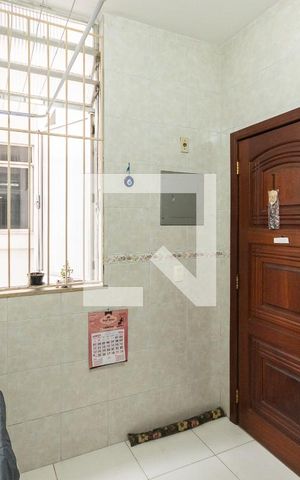 Apartamento à venda com 96m², 3 quartos e 1 vagaÁrea de Serviço
