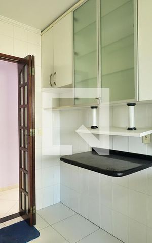 Apartamento à venda com 64m², 2 quartos e 2 vagasCozinha